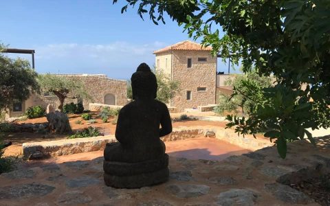 Yoga sommer retreat Hellas
